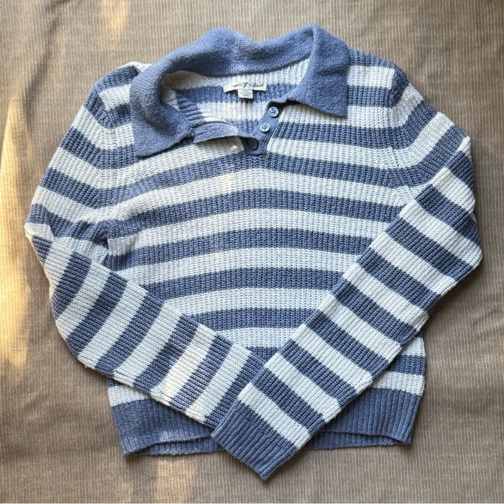 American Eagle Outfitters Striped V-Neck Polo Sweater in Blue and White